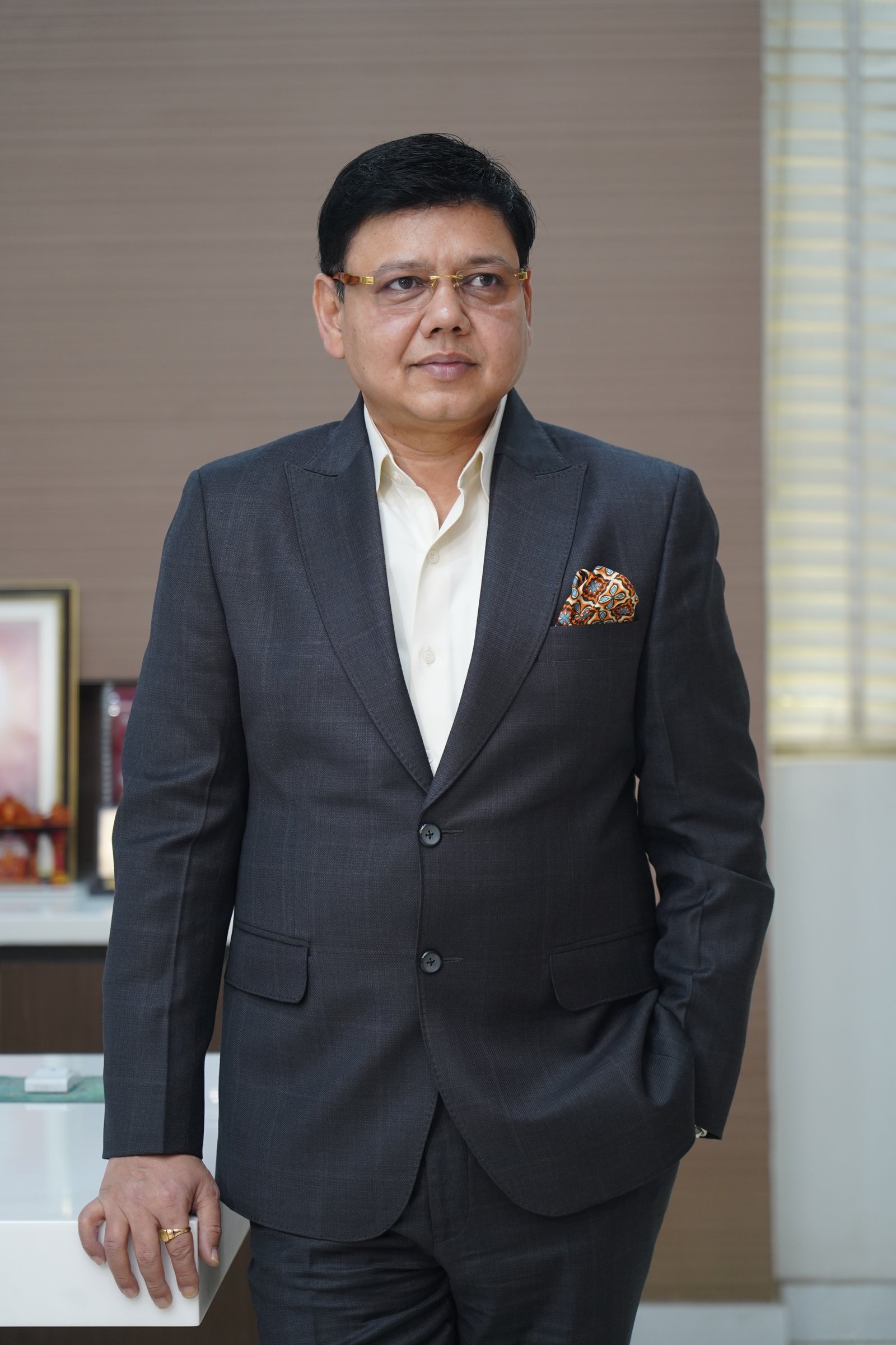 SH. MANOJ AGRAWAL